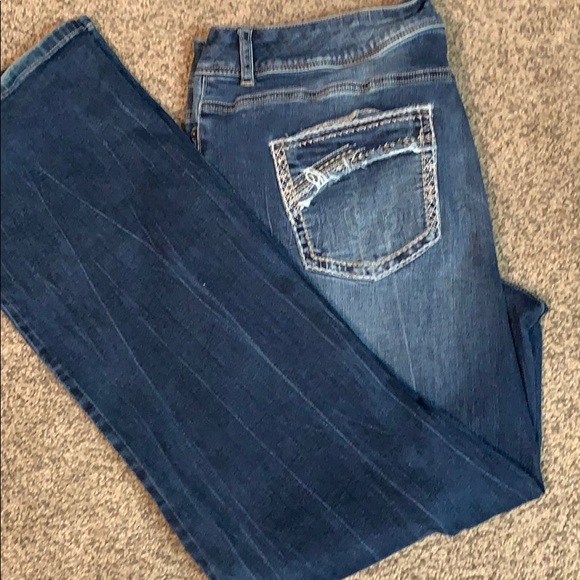 Jeans - Picture 4 of 5